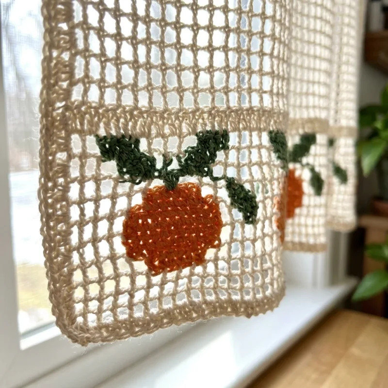 Tangerine and Leaf Filet Curtain Panel Crochet Pattern step detail